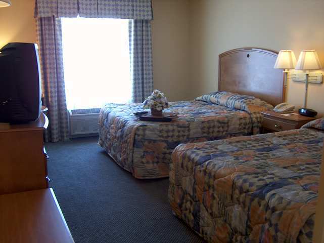 Hampton Inn Сидар-Сити Номер фото